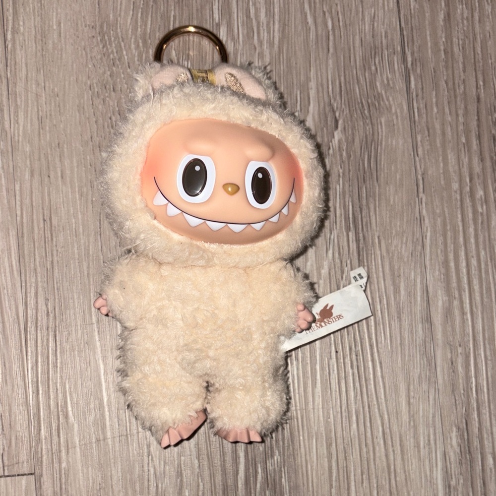 Cute Cream Furry Keychain